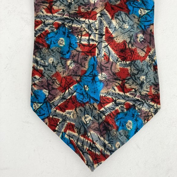 Wembley Floral Printed Neck Tie - Picture 2 of 4